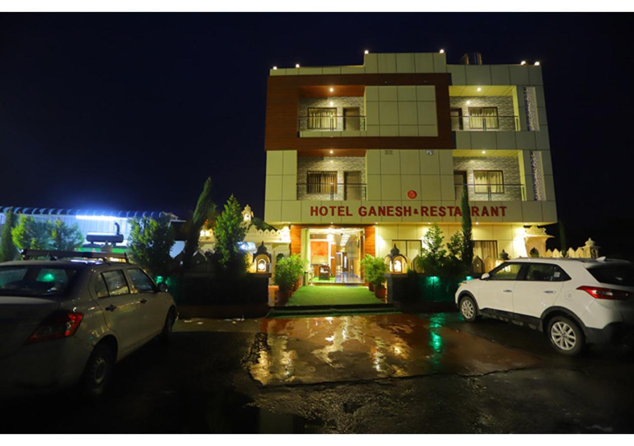 Hotel Raha Udaipur Luaran gambar