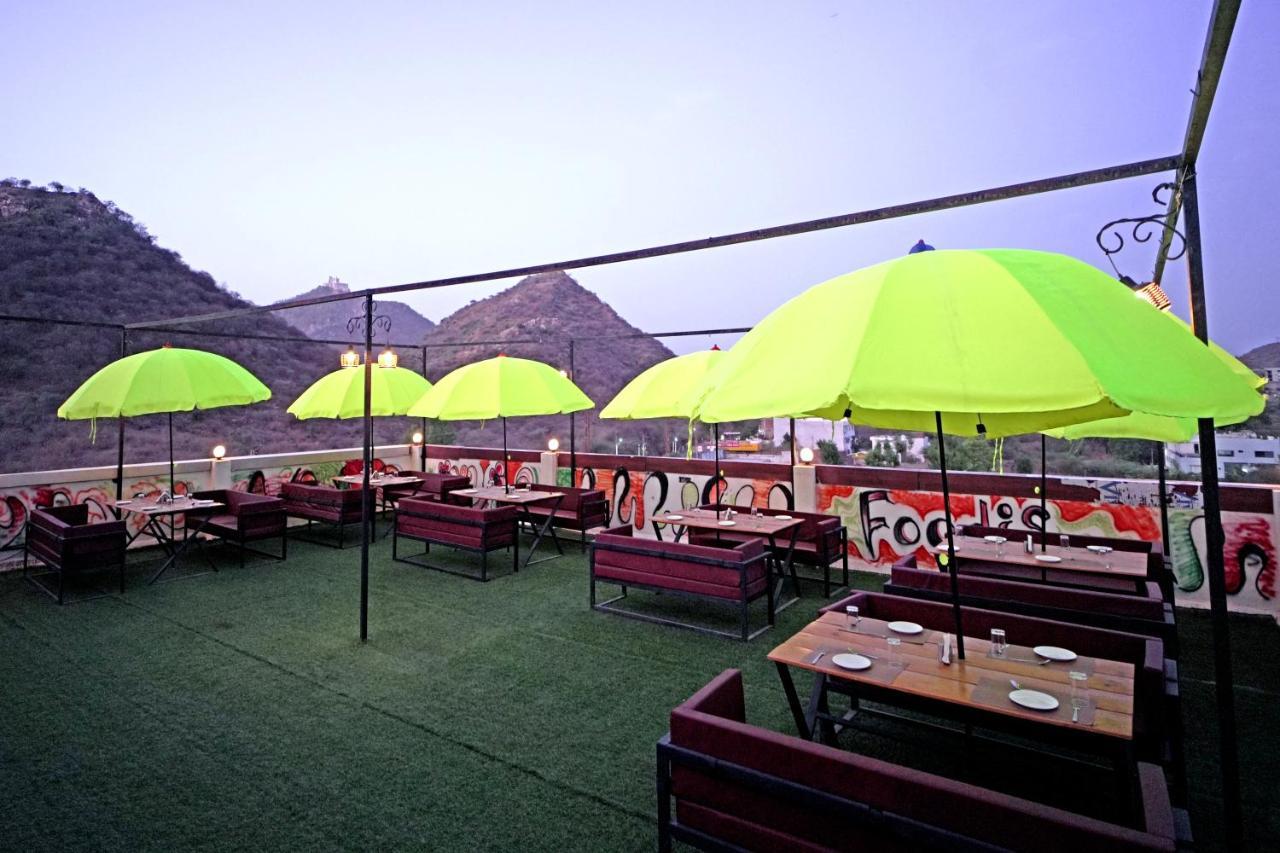 Hotel Raha Udaipur Luaran gambar